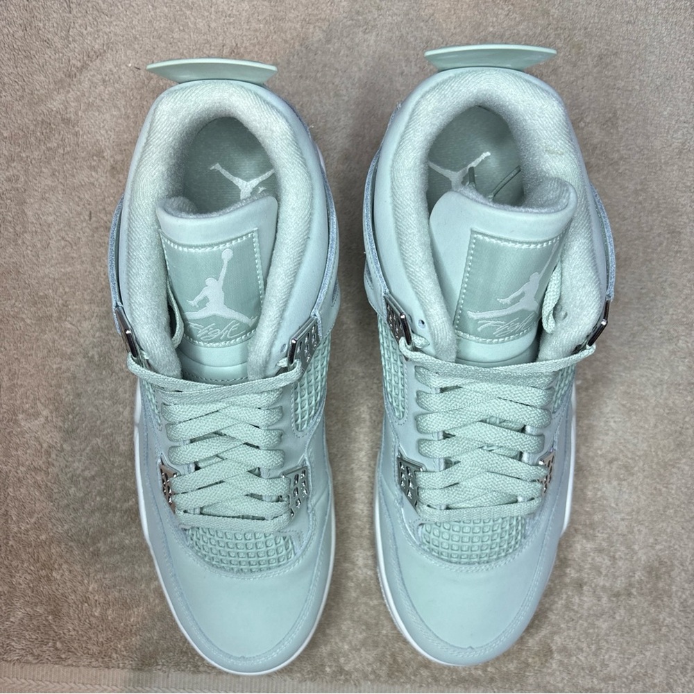 Air Jordan 4 Retro Seafoam Sail HV0823-003 Women's Size 12 - Men’s Size 10.5 - Picture 5 of 9